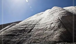 天山在线观看,探索新疆之美，尽享云端视听盛宴